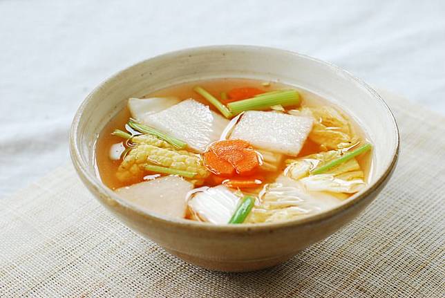 9 Jenis Olahan Kimchi di Korea, Ada yang Rasa Rendang Gak?