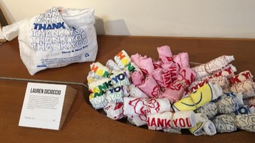 購物袋也可以很時尚，這樣的購物袋拿著逛街一整天也沒問題！