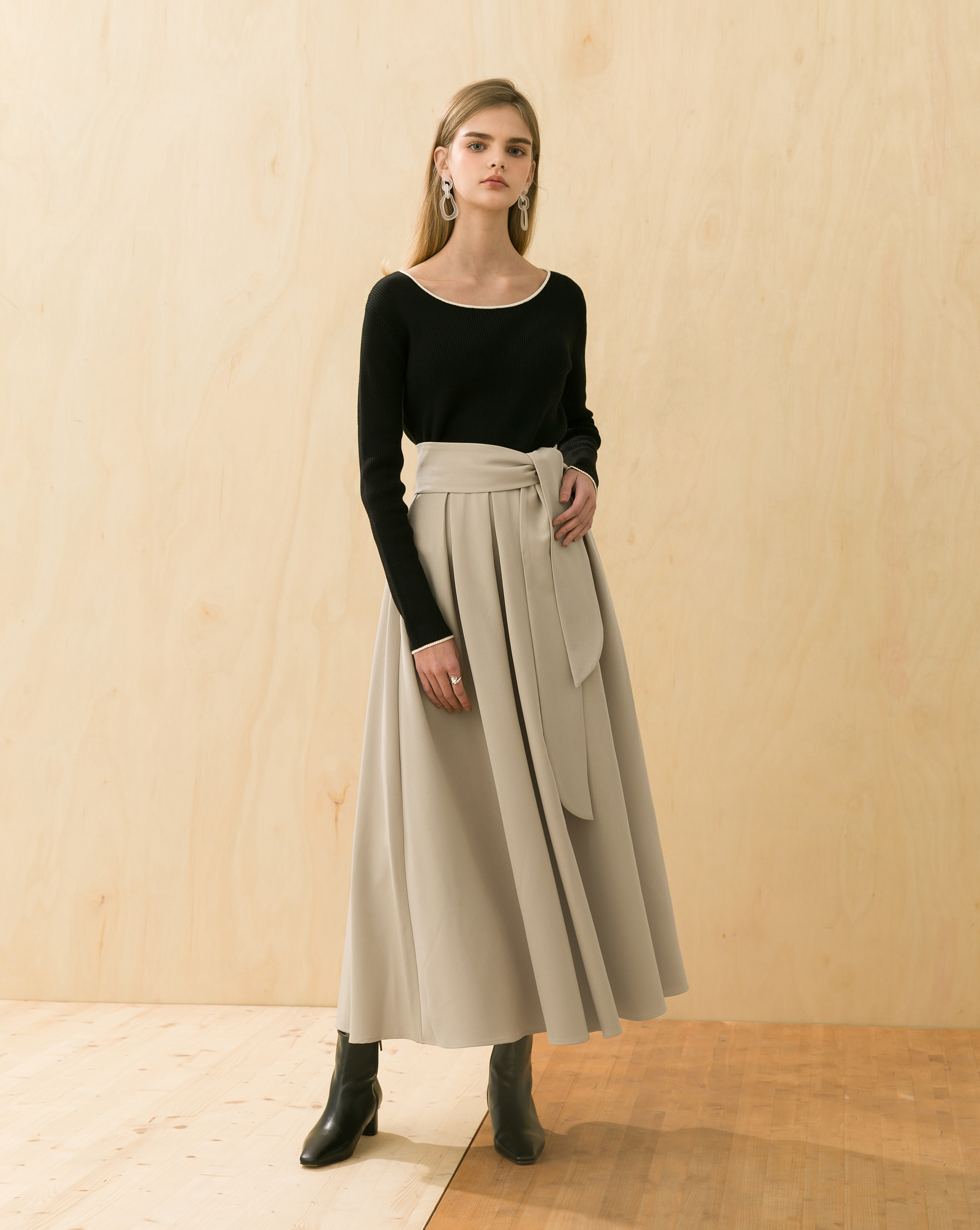 領口、袖口配色設計/組織密實/合身不緊身