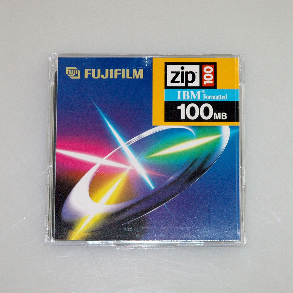 FUJIFILM zip 100MB磁片 ZIP片/ ZIP DISK 記憶儲存磁碟片知名大廠FUJIFILM推出的具有較堅固外殼的特製高容量軟碟片zip Drive高容量軟式磁碟機/軟式磁碟機 zi
