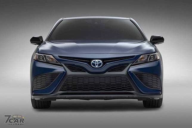 黑化套件大更新23 年式toyota Camry Nightshade Edition 登場 小七車觀點 Line Today