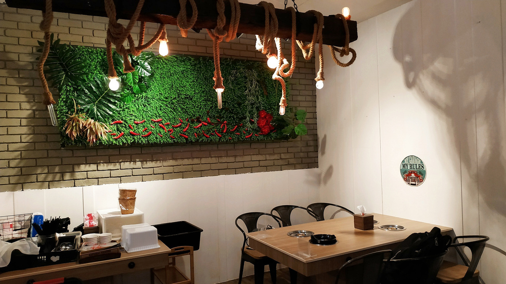 美食|推薦 高雄個人鴛鴦鍋姜一鼎 河堤店 ,超香超美味手工麻辣湯鍋及秘製麻辣鴨血27.jpg 美食|推薦 高雄個人鴛鴦鍋姜一鼎 河堤店 ,超香超美味手工麻辣湯鍋及秘製麻辣鴨血27.jpg