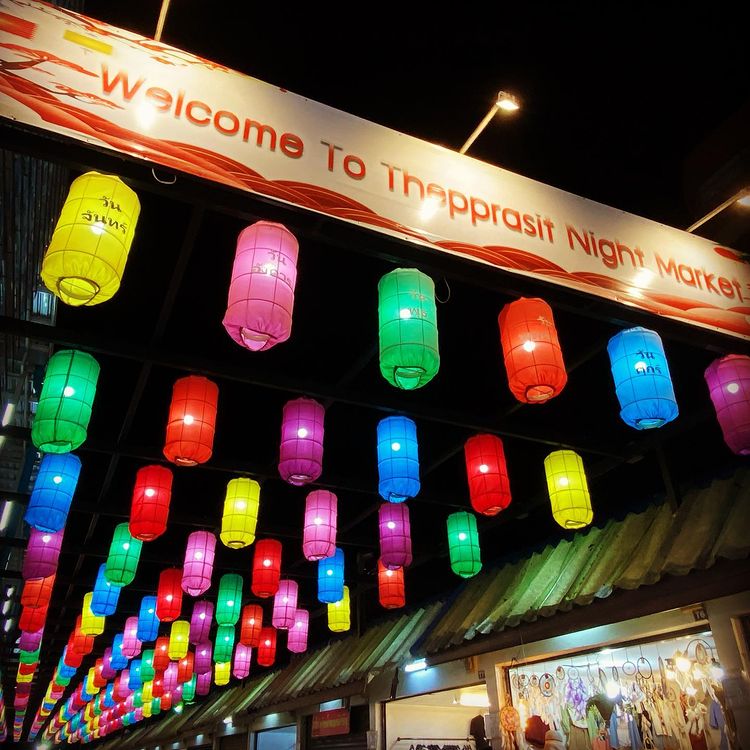 Thepprasit Night Market