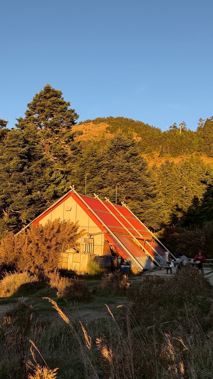 丫頭登山隊
