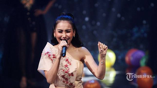 Kicauan Vice President ANTV Bikin Sakit Hati, Ayu Ting Ting Rela Kehilangan Honor