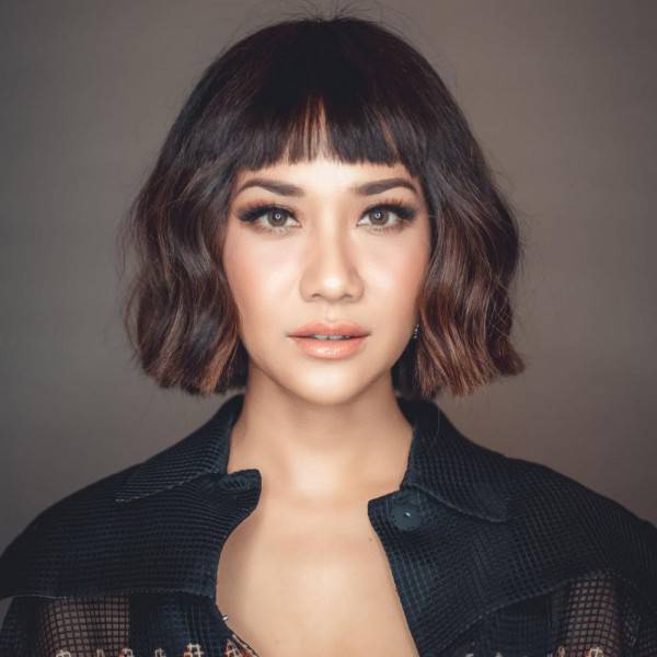 10 Model Rambut Pendek Ala Penyanyi Indonesia Segar Makin