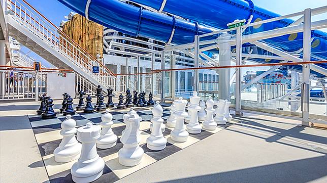 郵輪曾載3武漢肺炎患者停高雄  指揮中心急開會拍板：不准船員上岸！