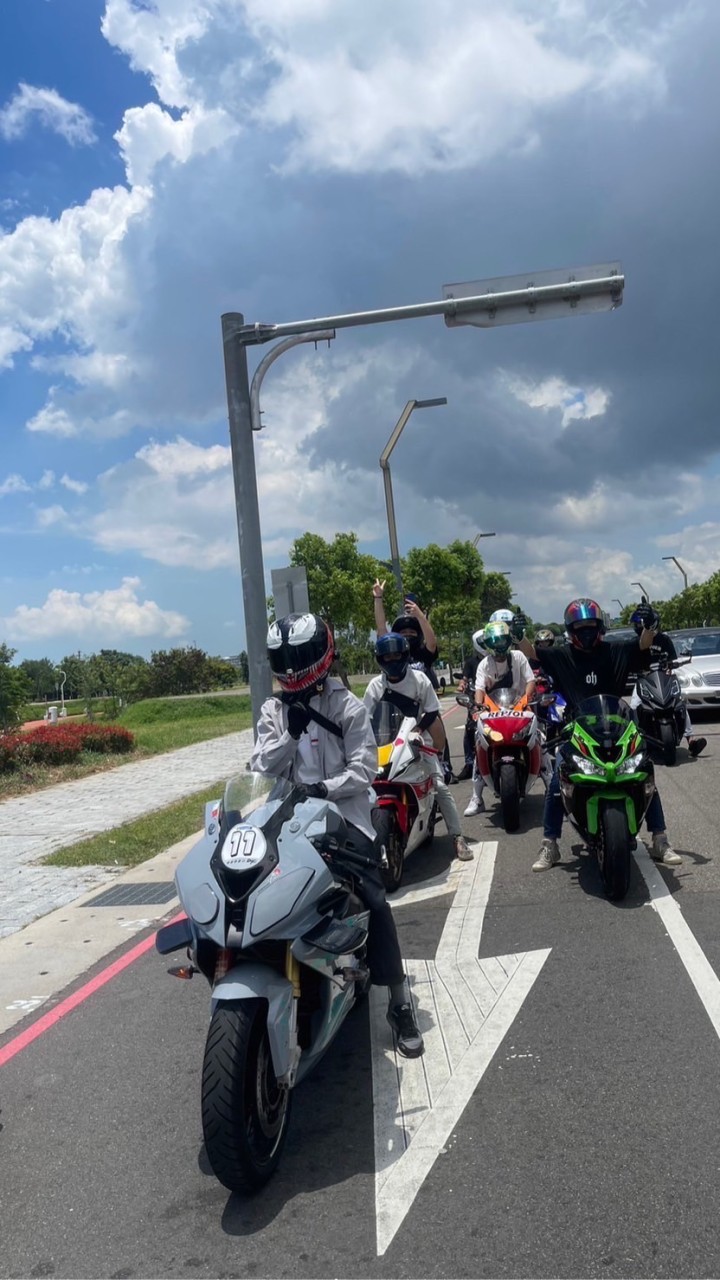 小p旅攝團📷🏍️🫶