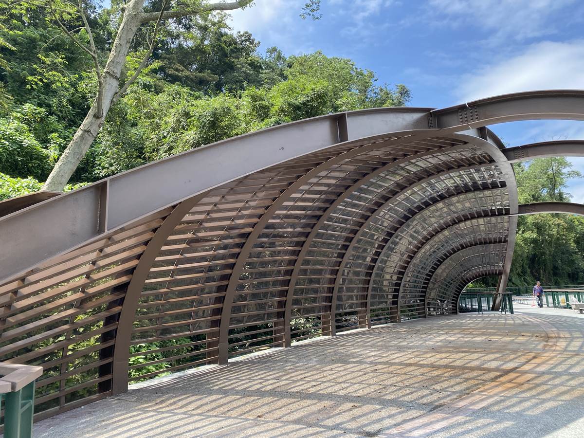 「CNN最美自行車道」回歸！騎車飽覽絕美湖景、打卡魚簍平台，日月潭新亮點＋１