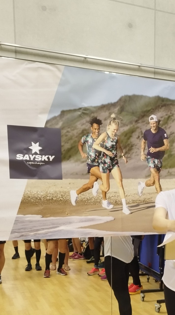 ライブラン SAYSKYサブ・ローザ