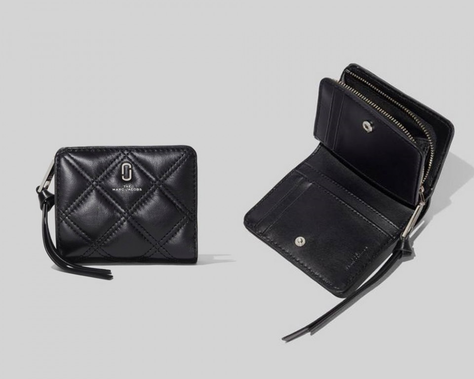 平價精品皮夾推薦4：MARC JACOBS Softshot系列皮夾，NT.7690