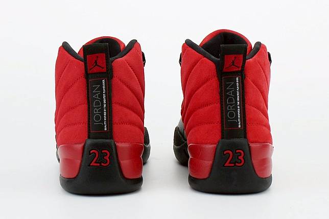 red black retro 12