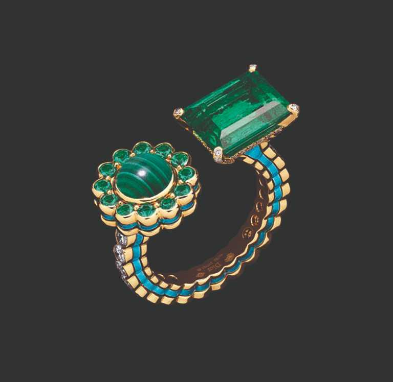 「Dior et Moi系列」高級珠寶，祖母綠戒指╱4,000,000元。（圖╱Dior提供）