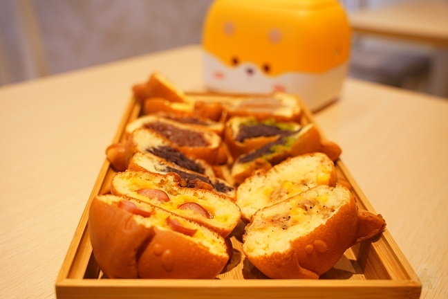 台中柴柴主題下午茶,台中西區美食,台中超萌柴犬雞蛋糕,柴犬造型雞蛋糕,豆燒本舖