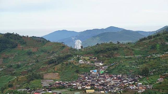 Brrr, 8 Tempat Paling Dingin di Indonesia, Selain Puncak! Suhunya Bikin Tubuh Menggigil