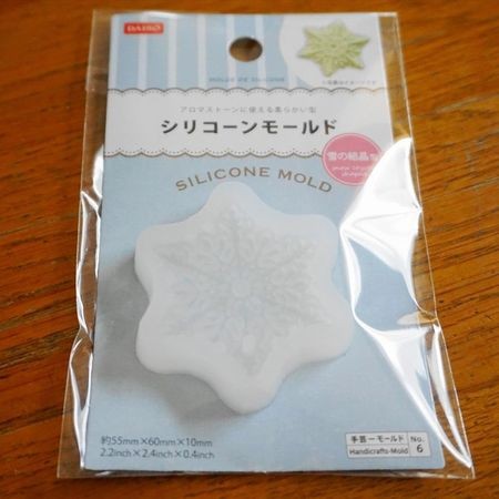 コスパ最強 ダイソー商品で量産できる雪の結晶オーナメントの作り方