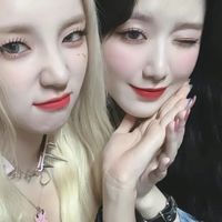 ☾ 𝓲𝓭𝓵𝓮 琦和舒の發瘋區域 ✩ ⋆