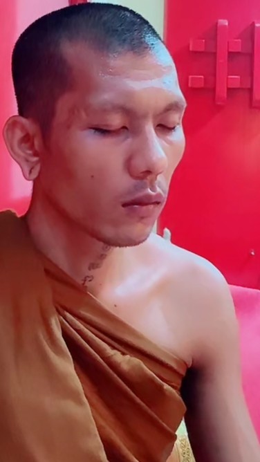พระหยุดคิดปัญญาวโรพระใต้