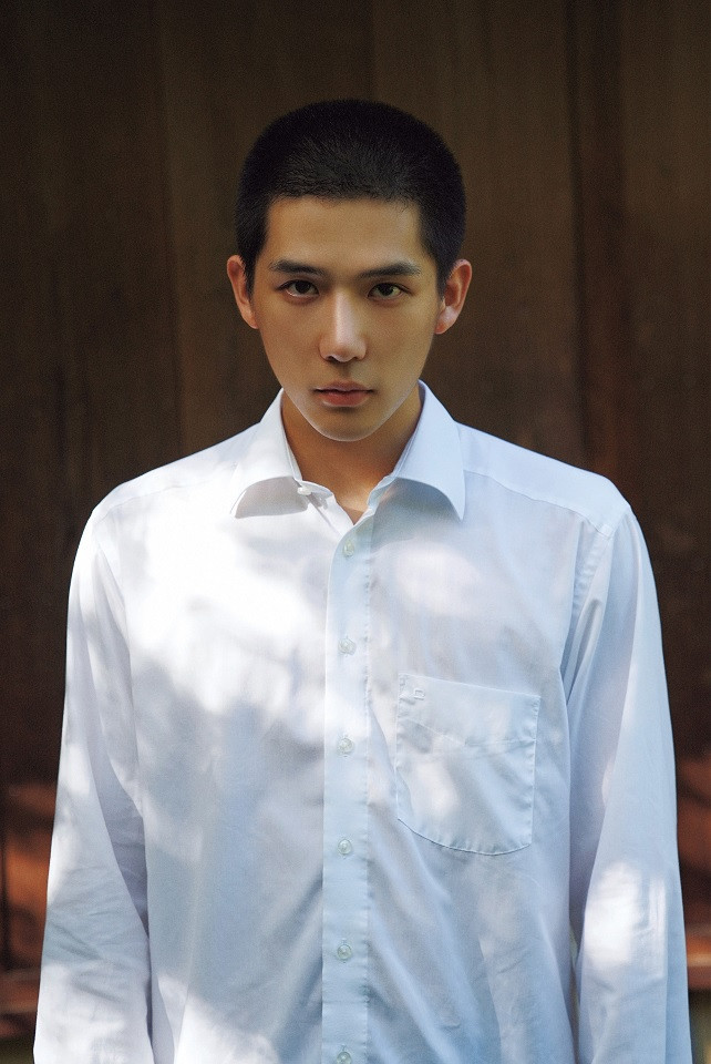 陸劇隱藏版校園男神4：王安宇 飾演《二十不惑》段振宇