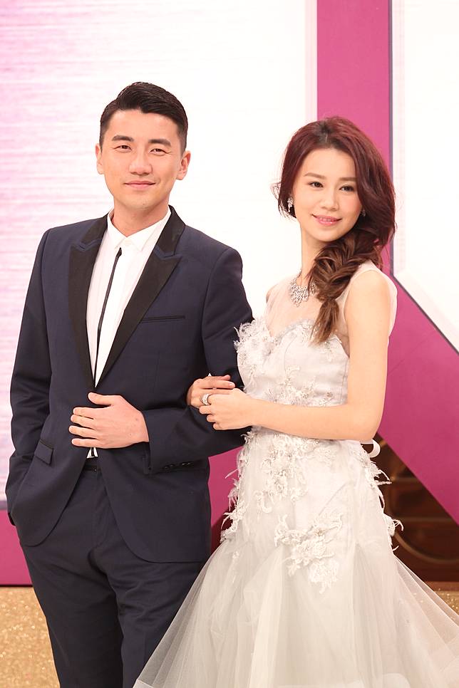 戀人未滿友達之上 4招教你升呢變情侶 Cosmopolitan Hk Line Today