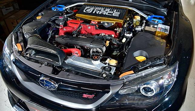 真的 鯊很大 Subaru Grf Impreza Sti 656 8hp 猛改式樣in Taiwan Carlink鏈車網 Line Today