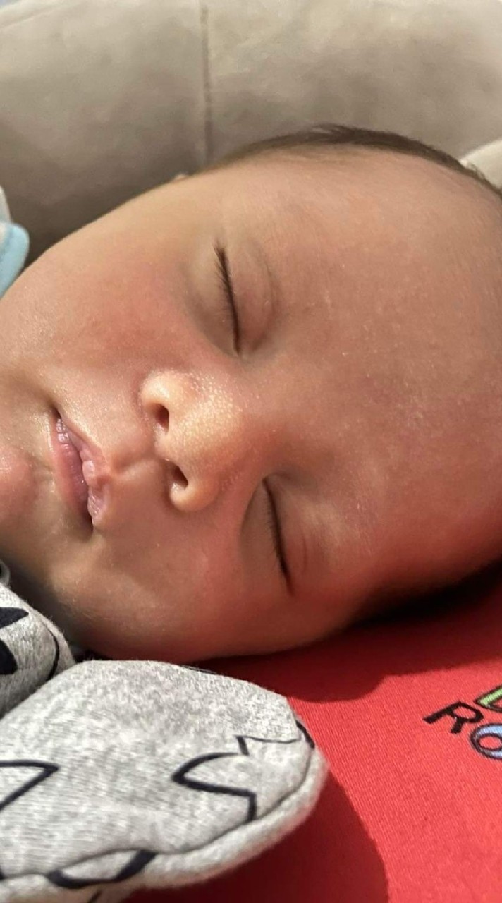 ลูกน้อยตัวอ้วนอ้วน