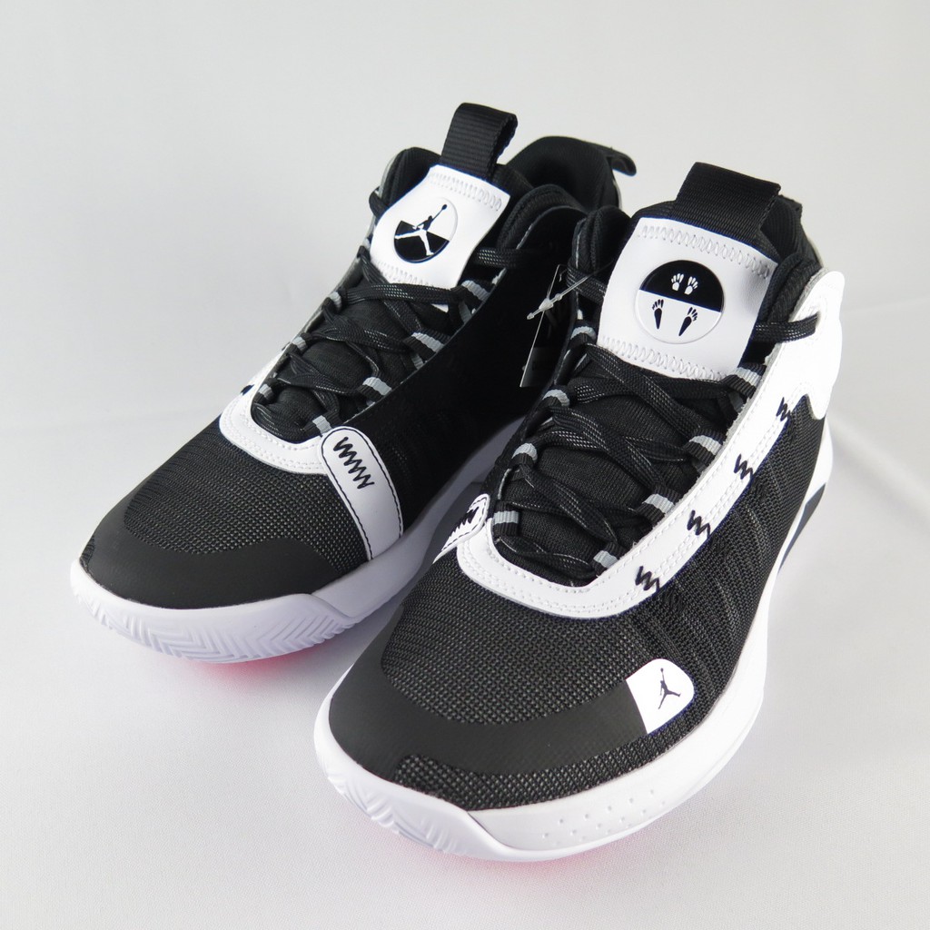 #JUMPMAN #籃球鞋 #大尺碼 #NIKE #JORDAN門市同步販售，請先詢問庫存 !◇所有商品皆100%公司正品 販售商品皆開立發票 敬請安心選購，若是於商城購買開立的則為電子發票◇本賣場實