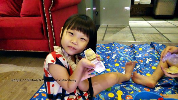 【B.Duck 小黃鴨】漂流冒險水樂園玩具 #冒險樂園 漂漂河 #漂流模式 #沙盤模式 #釣魚模式 多種玩法，讓孩子怎麼都玩不膩 (22).jpg