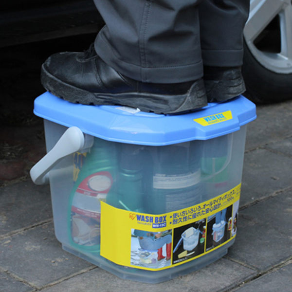 ‧頂蓋底部網格拉筋加厚設計，堅固耐用可載重100kg，洗車頂時，可當踏板直接站立。