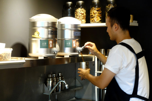 果然好合，大安站飲料店，仁愛醫院附近手搖飲料店，嚴選優質台灣茶葉不混茶，採用小農契作食材，有天然果乾茶、冷萃咖啡能喝出健康美味的大安區好喝飲料店