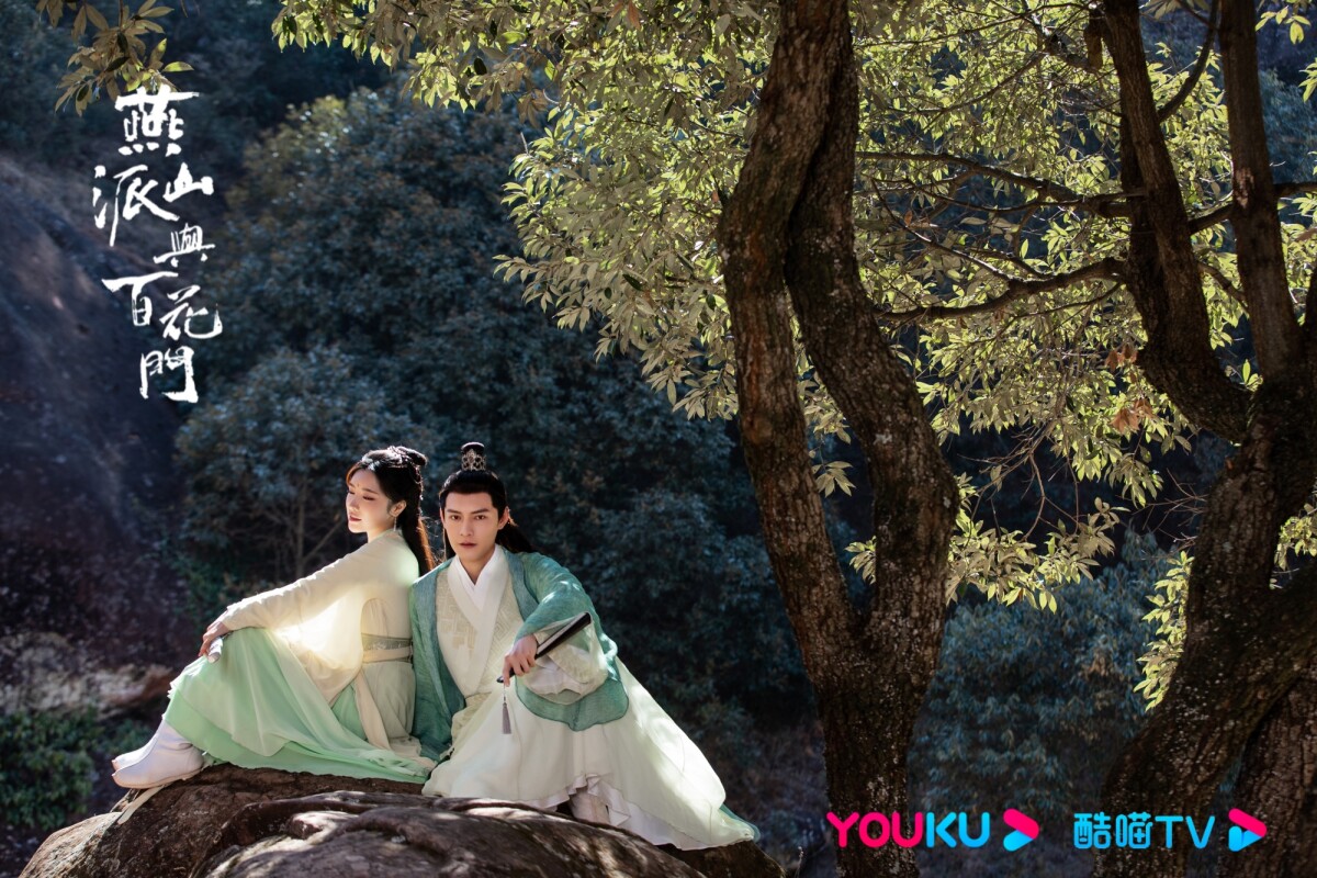 八月定檔陸劇！《七時吉祥》開播熱度高，《灼灼風流》有周翊然，《25小時戀愛》超高甜