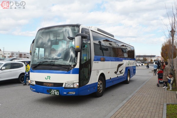 それどこ な高速バスの行先 製鉄所 地元のイオン