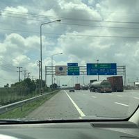 คุยเล่นๆ เรื่องธุรกิจ