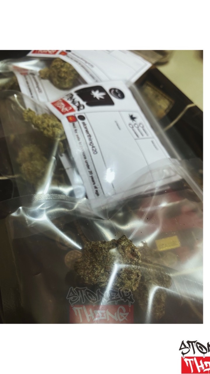 OpenChat STONER THING STORE PREMIUM CANNABIS.bkk