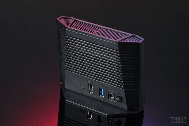 華碩 ROG Phone 大全套開箱！重新定義電競手機樣貌