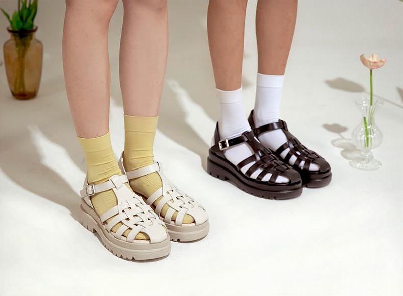 涼鞋．魚骨編厚底羅馬涼鞋-FM時尚美鞋-韓國精選．Grily