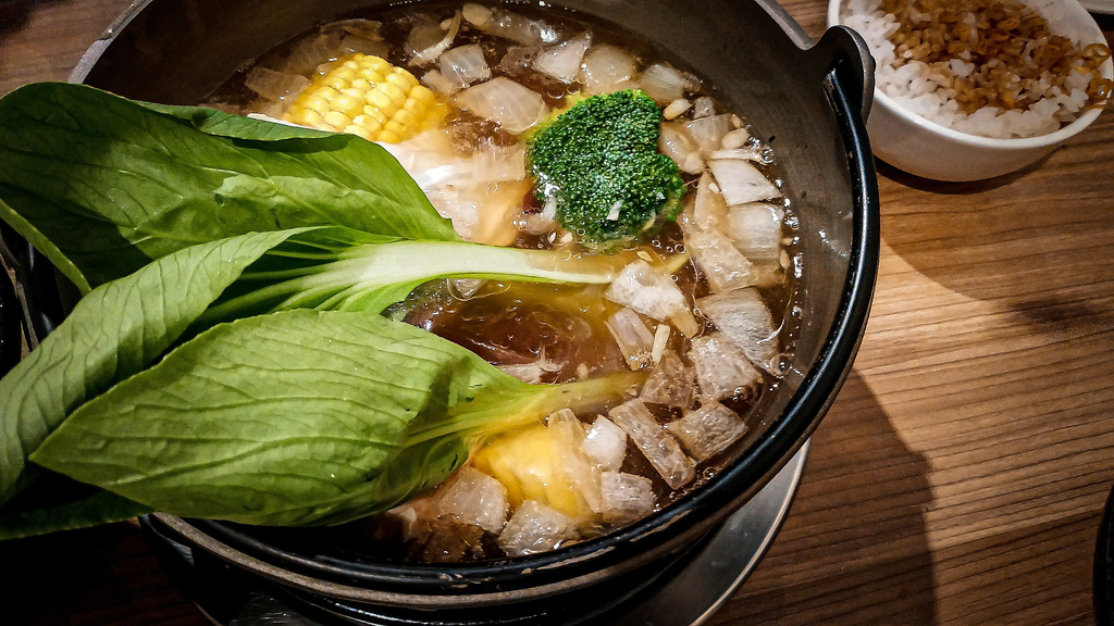 美食|推薦 高雄個人鴛鴦鍋姜一鼎 河堤店 ,超香超美味手工麻辣湯鍋及秘製麻辣鴨血100.jpg 美食|推薦 高雄個人鴛鴦鍋姜一鼎 河堤店 ,超香超美味手工麻辣湯鍋及秘製麻辣鴨血100.jpg