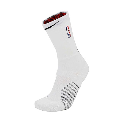 NIKE DRI‐FIT吸濕排汗材質，涼爽舒適。NBA球員場上實戰穿著的球員版襪款。使用NikeGrip紗線製成，極厚且擁有高度緩震功能。
