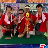 ซุ้มคมเพชร
