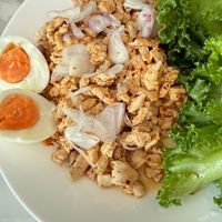 ร้านจานรวมมิตร