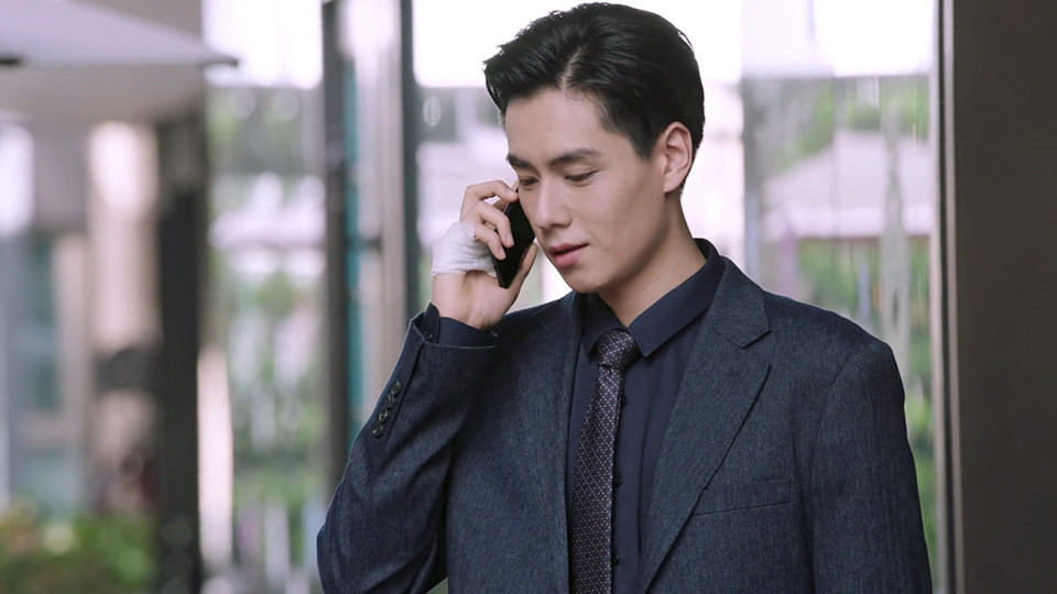 陸劇讓人欲罷不能的「禁慾系男主」TOP 10：胡一天 飾演《小風暴之時間的玫瑰》高山