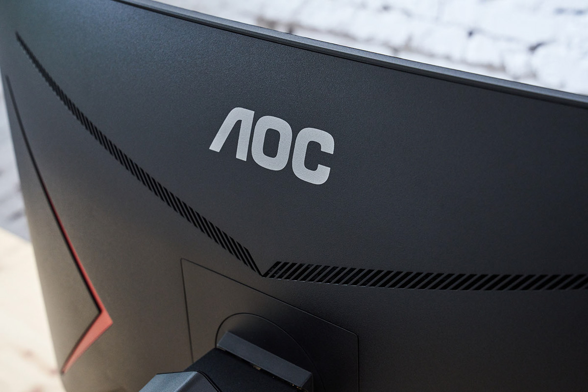 史上最超值電競螢幕AOC CQ27G2評測，144Hz 創造無殘影高畫質效果