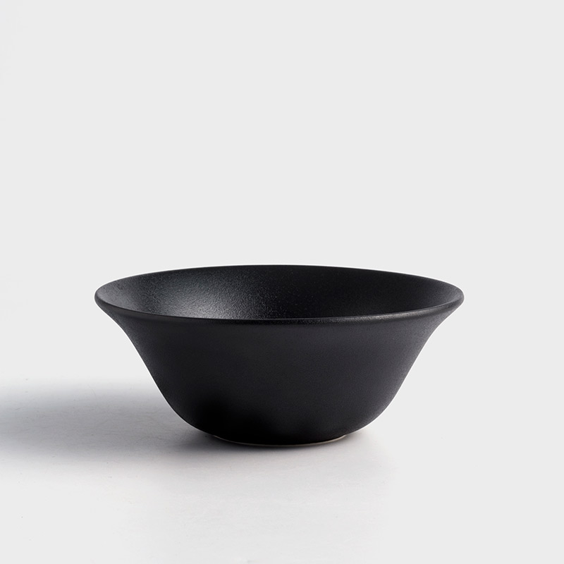 日式 仿鐵曜黑 17cm 陶瓷沙拉碗│單品