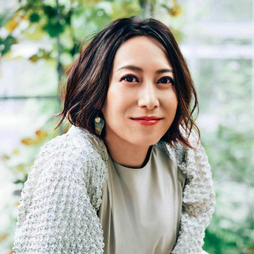 曾登上日本NHK紅白歌唱大賽的知名歌手一青窈，是Amy Liu的表姨。（圖／翻攝自一青窈臉書）