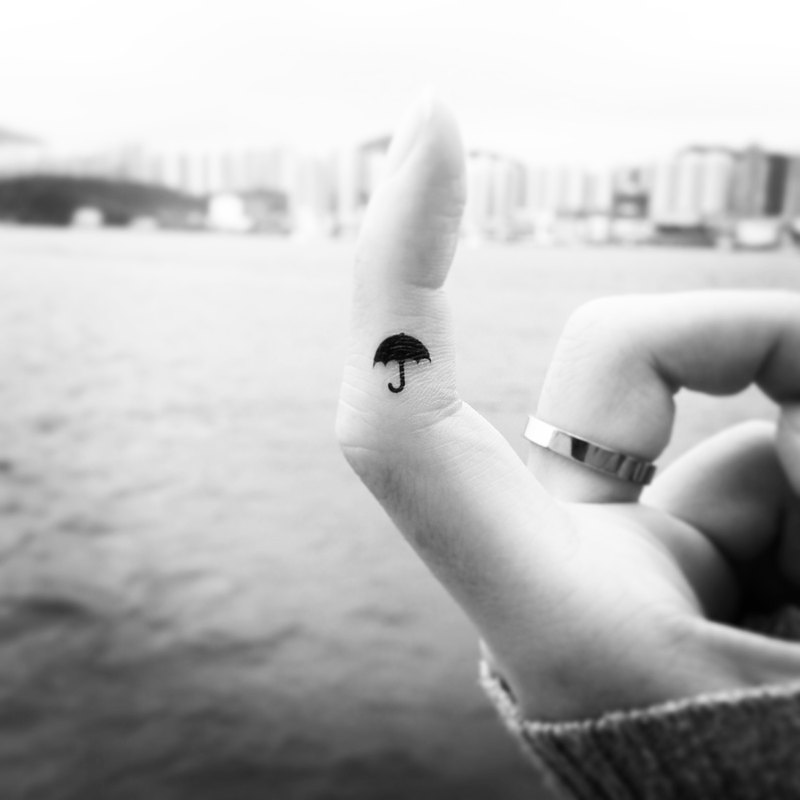 TOOD 紋身貼紙 | 手指位置迷你雨傘刺青圖案紋身貼紙 (6枚)