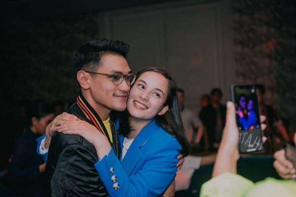  Bertema Cozy 80-an, 10 Momen Seru Ultah ke-30 Tahun Afgan Syahreza
