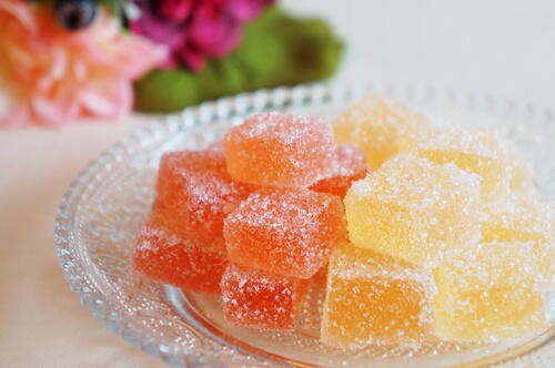 炭酸飲料でグミがゼリーになるって本当 徹底検証してみた