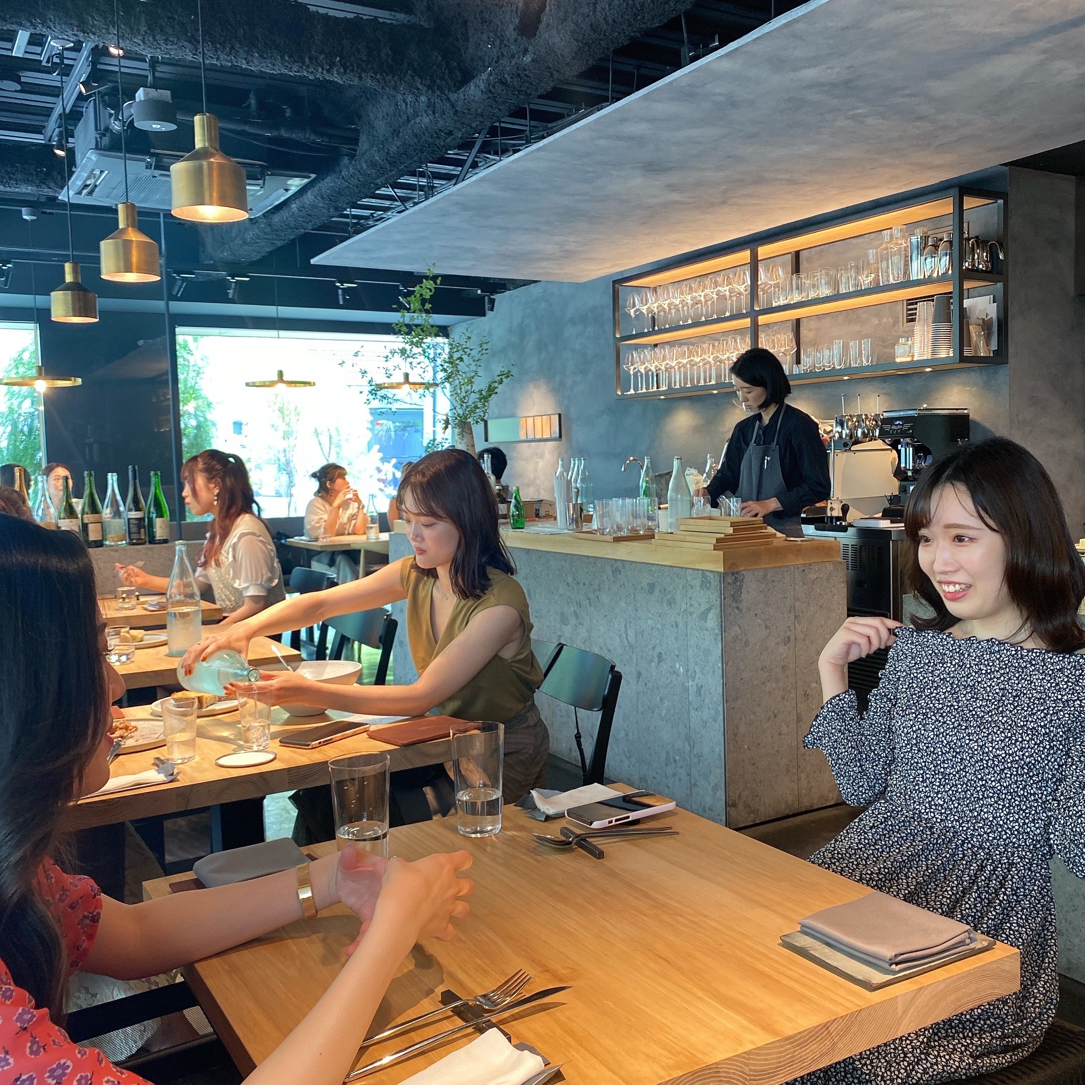 REVIVE KITCHEN THREE AOYAMA By LINE PLACE   0hUx1ao7vlClcMGB0Tfkp1AF9KCjh DBUfaCIVZ30GVmUpW09zMwpZQS1qJHskK0lyLHZGOF0EIBBVLUUCRwtMNC5oSzxgfBsBOCwSMyEbViIgfElWYHoSNQ