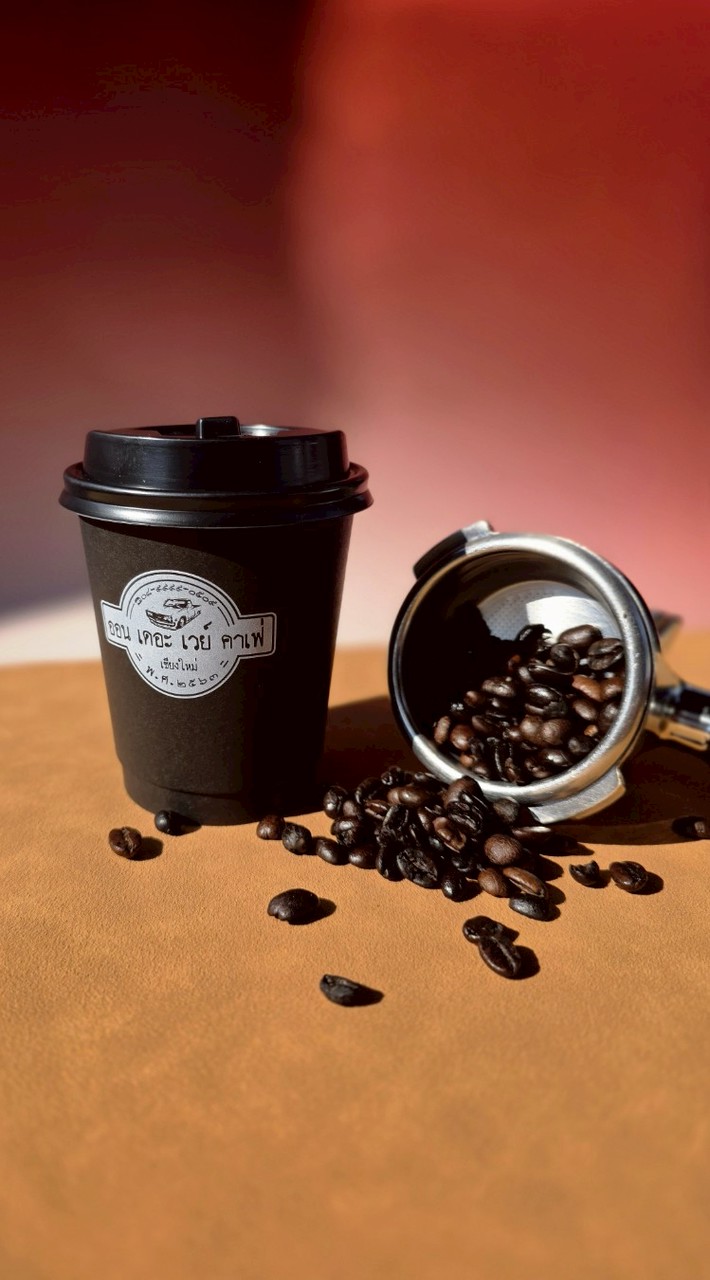 ((ท่ารั้ว)) ออนเดอะเวย์ คาเฟ่ เชียงใหม่