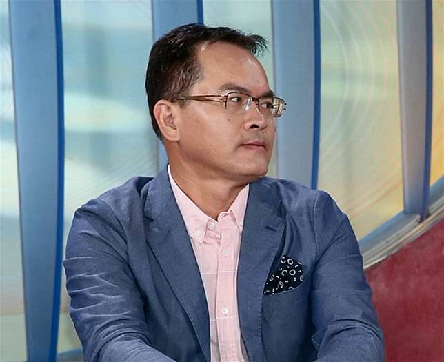 2黑韓名嘴節目自爆不去投票 鄭弘儀當場傻眼！